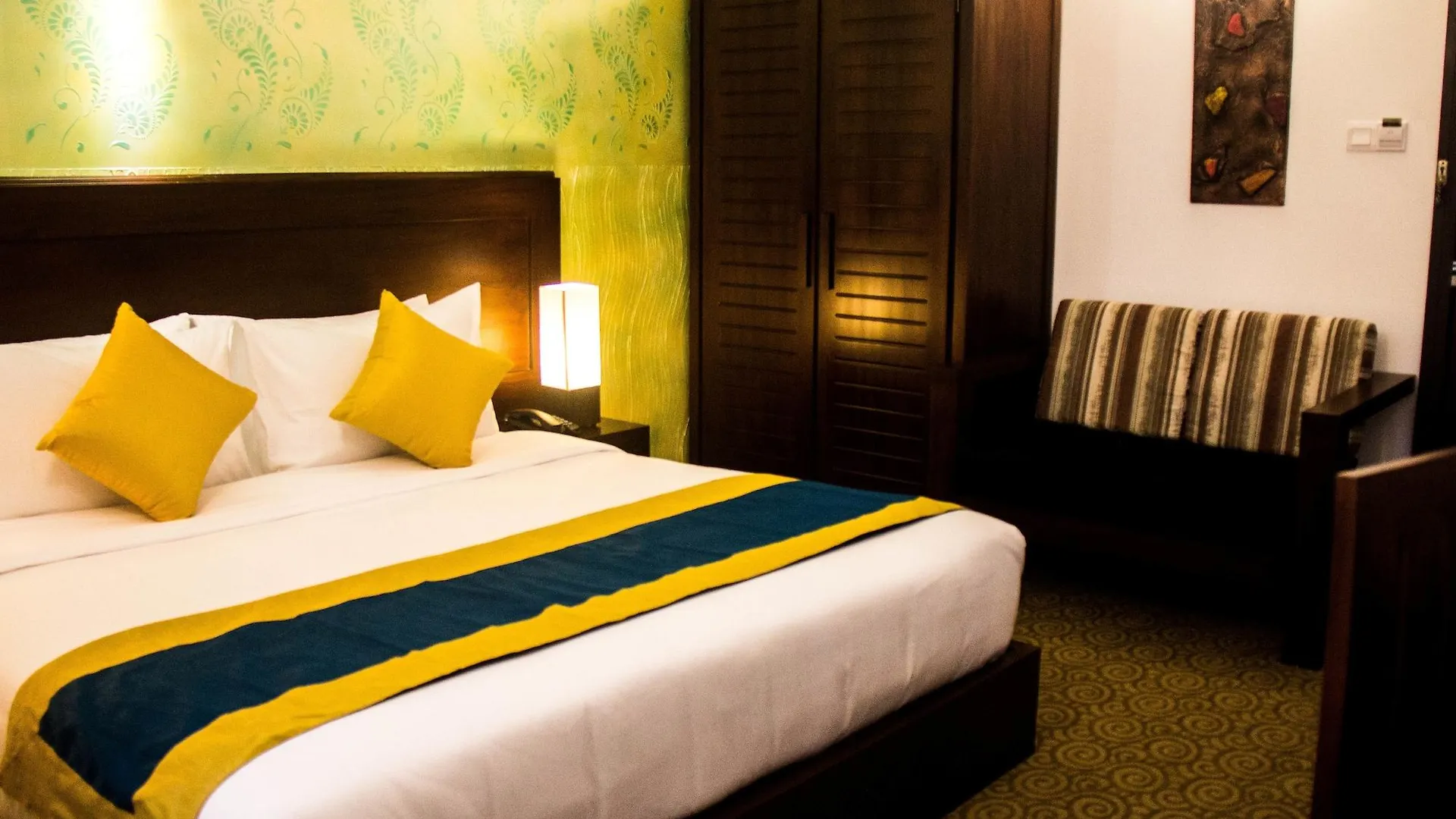 Hotel Ceylon City Hotel,Colombo